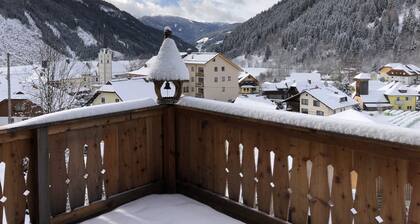 Apartment in Ebene Reichenau With Garden
