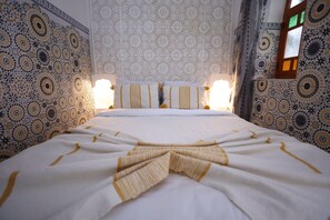 7 habitaciones, cuna de viaje, wifi y ropa de cama