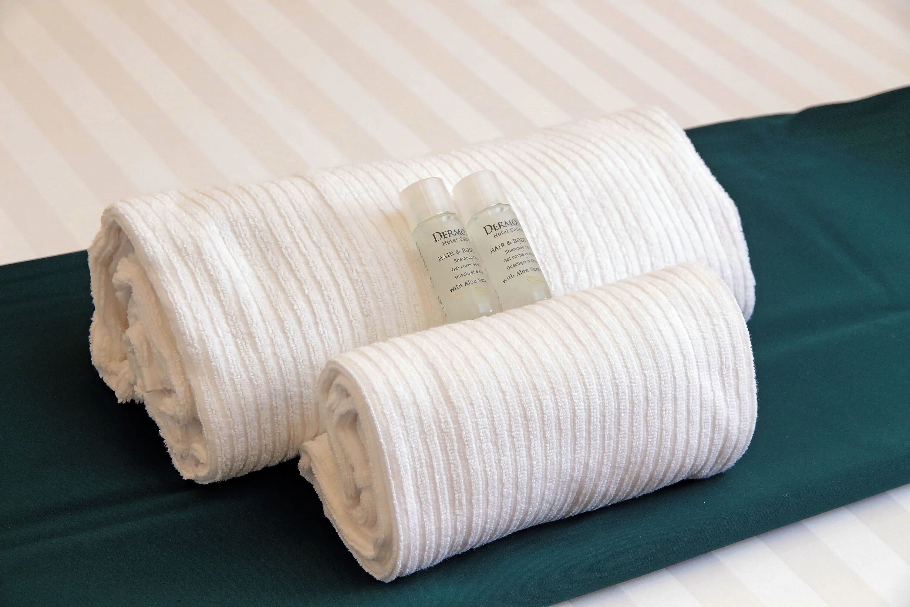 Classic Double Room | In-room safe, desk, blackout drapes, iron/ironing board