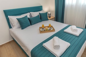 Apartment, Sea View | Free WiFi