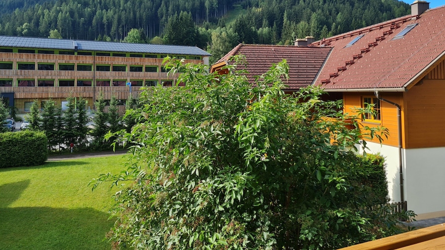 Beautiful Apartment With Balcony