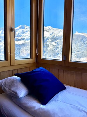 2 camere, ferro/asse da stiro, Wi-Fi gratuito, lenzuola