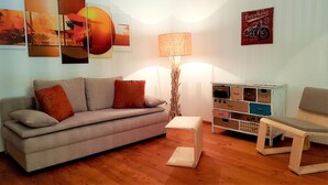 Apartment | Living room - Apartment 800 m From Thermal Springs (Bad Kleinkirchheim)