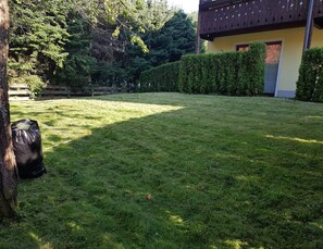 Apartment | Garden