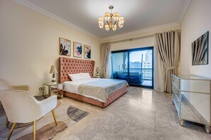 3 Schlafzimmer, Bügeleisen/Bügelbrett, WLAN, Bettwäsche