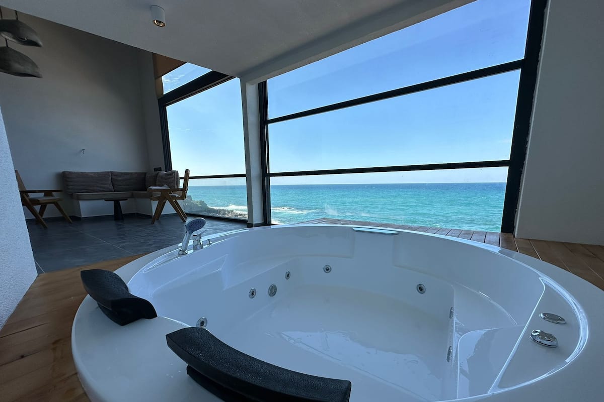 Exclusive Suite, Sea View | View from room