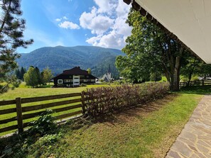 Apartment | Garden - Beautiful Apartment Near ski Resort (Bad Kleinkirchheim)