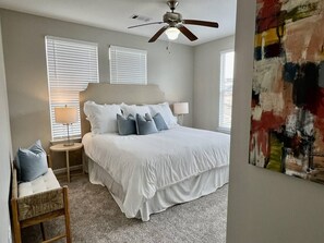 3 bedrooms, iron/ironing board, WiFi, bed sheets