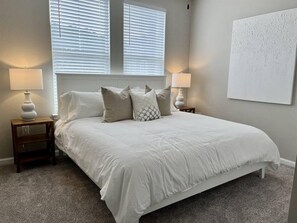 3 bedrooms, iron/ironing board, WiFi, bed sheets