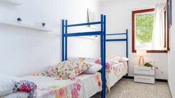 Apartment | 3 bedrooms, individually furnished