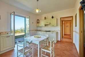 Dining - Villa Cocuzzolo - Large Spaces and Private Pool - Fantastic view of Etna and the sea (SANTALFIO)