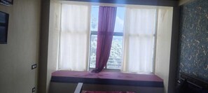 Deluxe Room, Valley View | Free WiFi - Hotel Pangot Himalayan View (Kosiyakutoli)