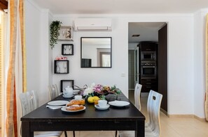 Dining - Pretty Apartment Near Beach (Alcúdia)