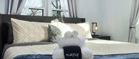 3 Schlafzimmer, Bügeleisen/Bügelbrett, Reisekinderbett, WLAN