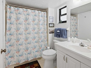 Shower, hair dryer, towels - Waterfront 1BR condo with 2 baths, pool, marina, and WiFi. (Marco Island)