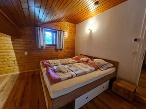 Apartment | 1 bedroom, bed sheets - Pet-friendly Apartment in Bad Kleinkirchheim (Bad Kleinkirchheim)