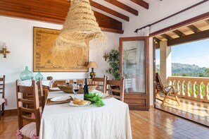 House | Outdoor dining - Holiday Home in Escorca With Balcony (Escorca)