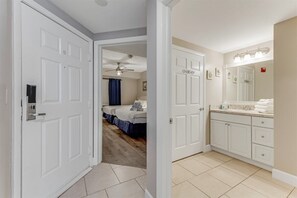 1 bedroom, iron/ironing board, Internet, bed sheets