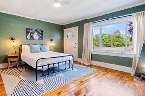 2 quartos, ferros/tábuas de passar roupa, Wi-Fi, roupa de cama