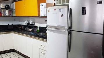 Fridge, microwave, stovetop, toaster