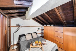 Apartment - I Girasoli C14 by Wonderful Italy (Toscolano Maderno)