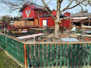 Outdoor dining - Werner Kirchisner  (Altötting)