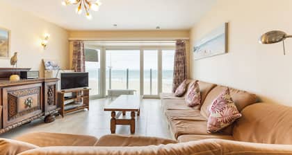 3 bedroom accommodation in Sint Idesbald