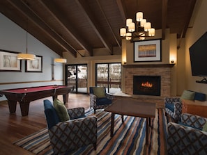 Interior - Marriott's StreamSide - Birch, Douglas & Evergreen (1 Bedroom) (Vail)