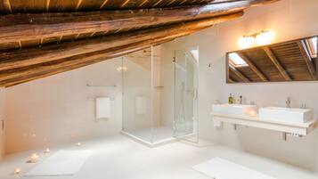 House | 5 bedrooms