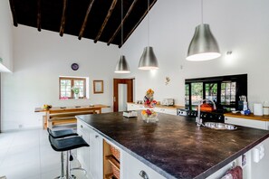 Villa | 5 bedrooms - Casa Dos Amigos in S o Bartolomeu de Messines (Silves)