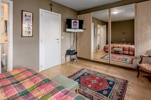 3 camere, Wi-Fi gratuito