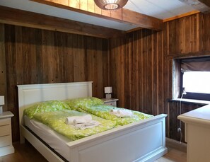 Apartment | 1 bedroom - Cozy Apartment With Mountain View (Bad Kleinkirchheim)