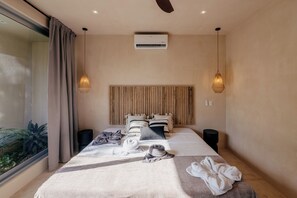 4 bedrooms, desk, iron/ironing board, free WiFi