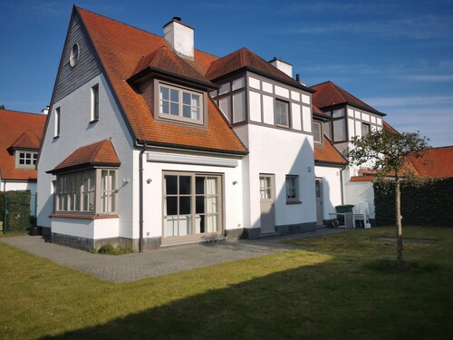 4 bedroom accommodation in Sint Idesbald