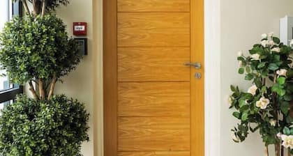The Monet- Chic 1 Bed Apt (Gold Short Term Stays)