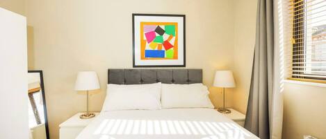 1 camera, ferro/asse da stiro, culla da viaggio, Wi-Fi