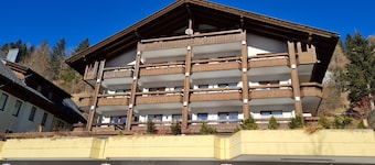 Comfortable Apartment With Mountain View