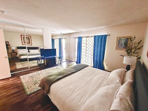 3 chambres, fer et planche à repasser, Wi-Fi gratuit, draps fournis