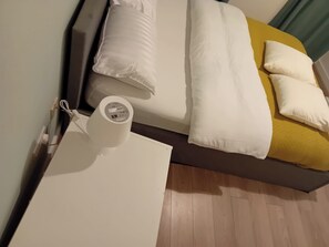 Apartment | 3 bedrooms, iron/ironing board, free WiFi, bed sheets - 3 Bed-sleeps 6-city Centre-free Parking (Manchester)