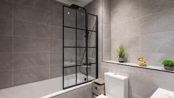 Apartment | 2 bedrooms, Internet