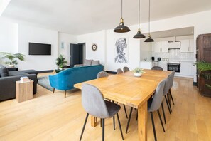 Apartment | 2 bedrooms, Internet
