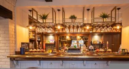 Host Stay Woodroffe Arms Hope Double Room 1