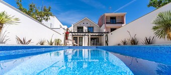 Villa 255 - Luxury Townhouse in the Heart of Caminha