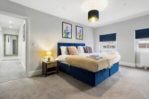 2 Schlafzimmer, Bügeleisen/Bügelbrett, kostenloses WLAN