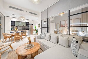 TV - Dubai 2BR Retreat | Pool, Gym, Parking | Walk to Shops & Cafes (Dubai Hills Estate)