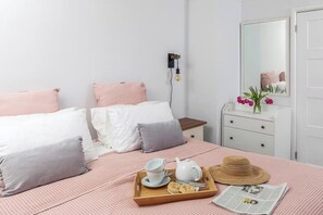 2 bedrooms, iron/ironing board, WiFi, bed sheets - Coastal home in Portreath, Cornwall (Portreath)