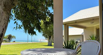 Pelican Shore Villa 19 - Kalbarri WA