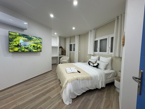 Dolce Vita, apparemment luxueux avec balnéothérapie