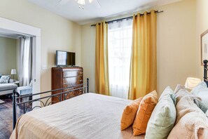 Casa (2 Bedrooms) | Interior