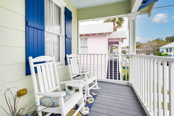 House (2 Bedrooms) | Interior - Walk to Beach: Galveston Home w/ Fenced Yard! (Galveston)